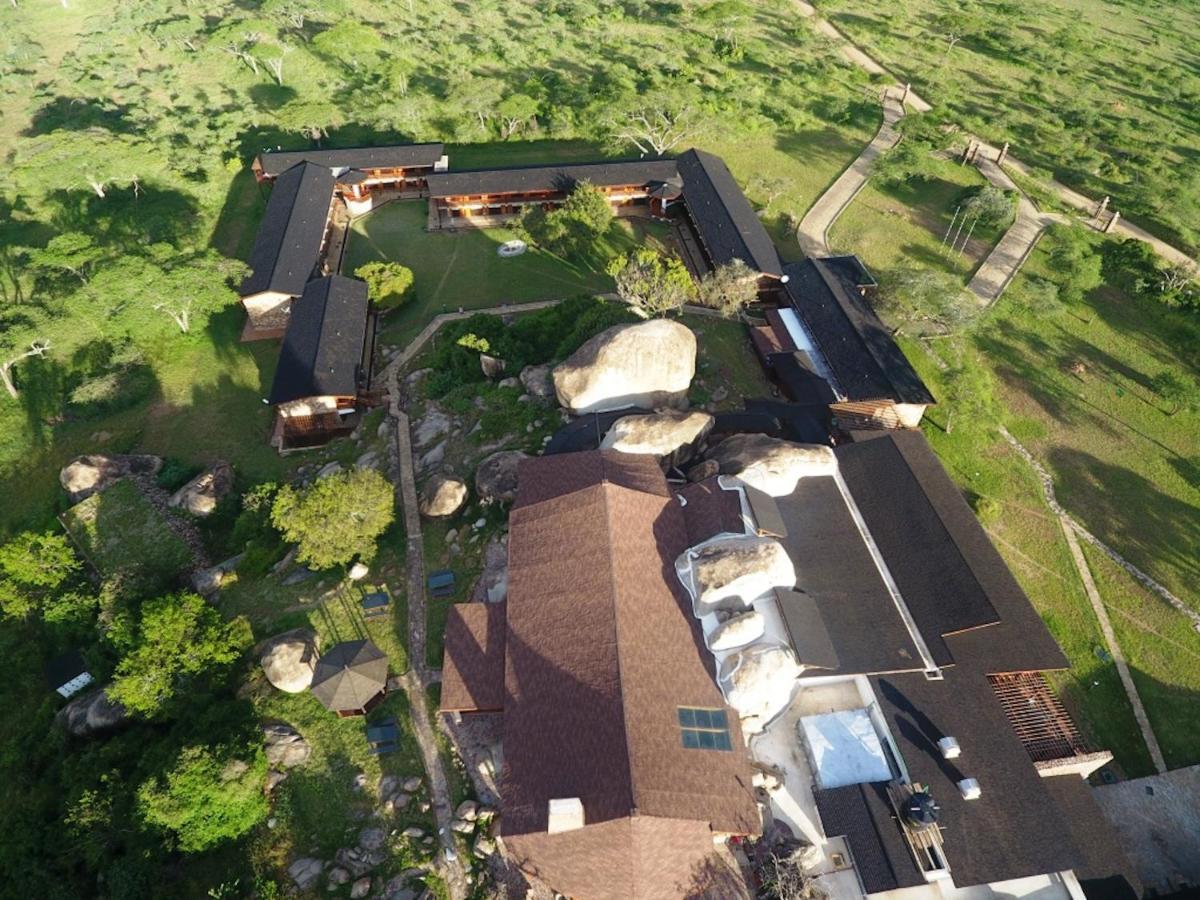סרנגטי Seronera Wildlife Lodge מראה חיצוני תמונה